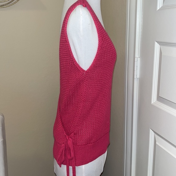 Gianni Bini Hot Pink Sweater Tank NWT - Picture 2 of 5